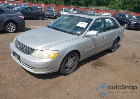 2003 Toyota Avalon Xls z USA, uszkodzony, nr VIN 4T1BF28B23U276553